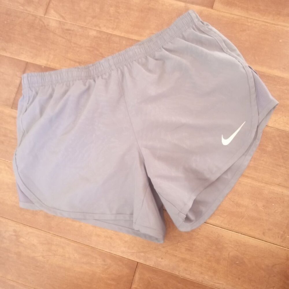 Nike Women's Athletic Shorts in Gray